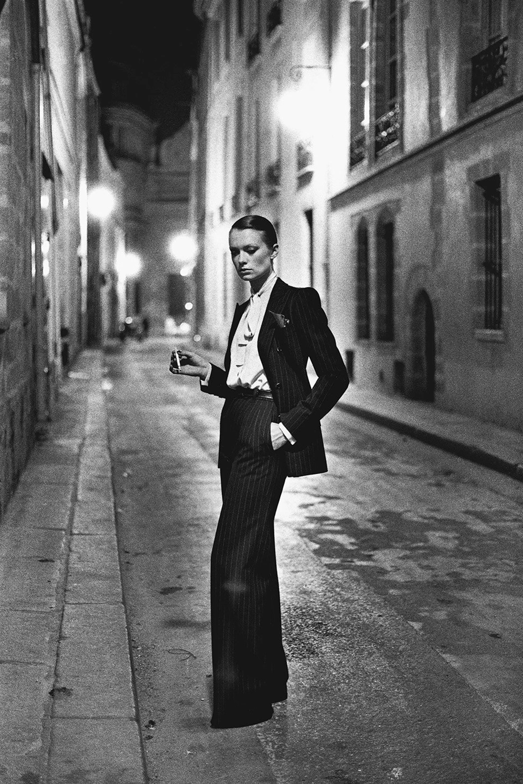 Rue-Aubriot-Yves-Saint-Laurent-French-Vogue-Paris-1975-Helmut-Newton-©-The-Helmut-Newton-Estate--Maconochie-Photography